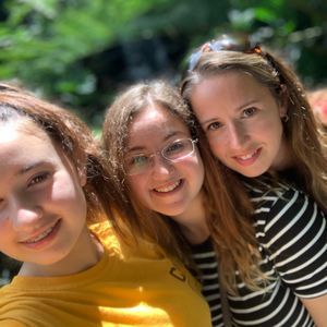 Meet your Posher, Lisa